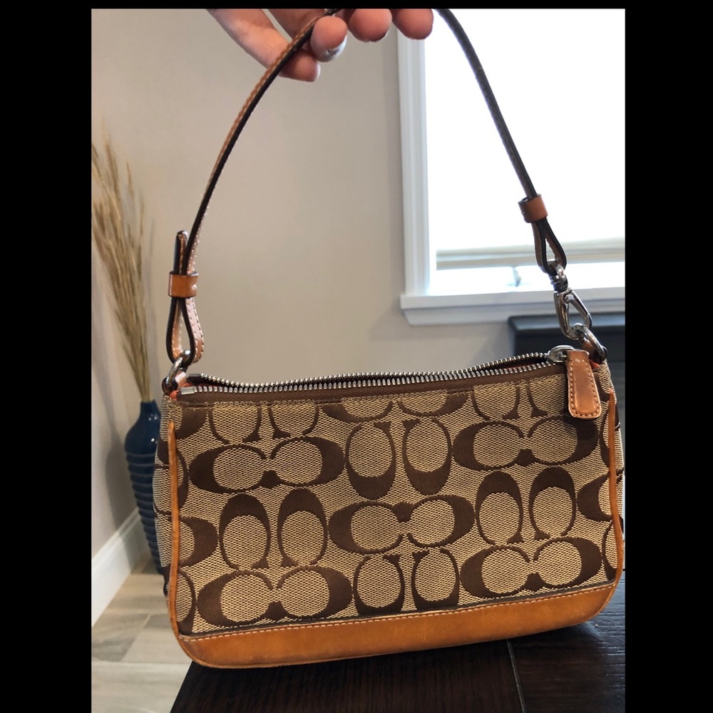 Used Small Coach Shoulderbag